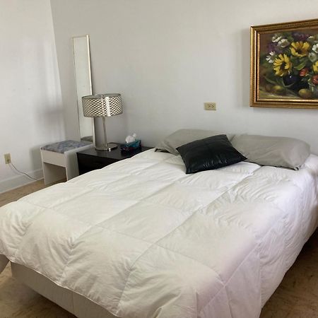 Appartamento Le Couvent Sainte Anne-des-Chênes Esterno foto