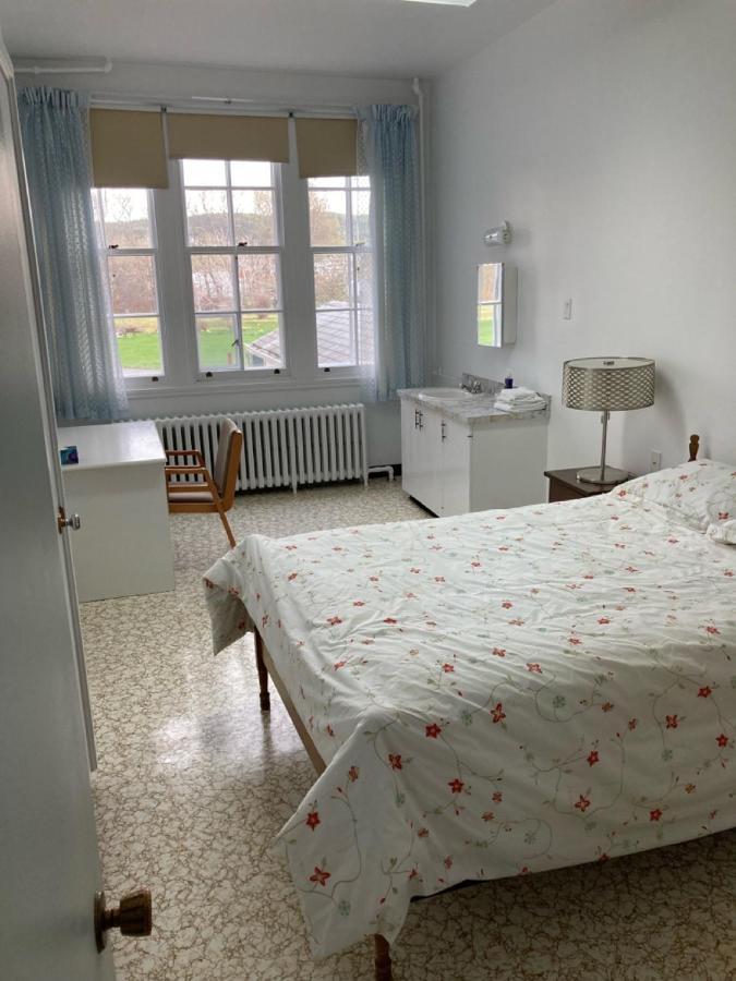 Appartamento Le Couvent Sainte Anne-des-Chênes Esterno foto
