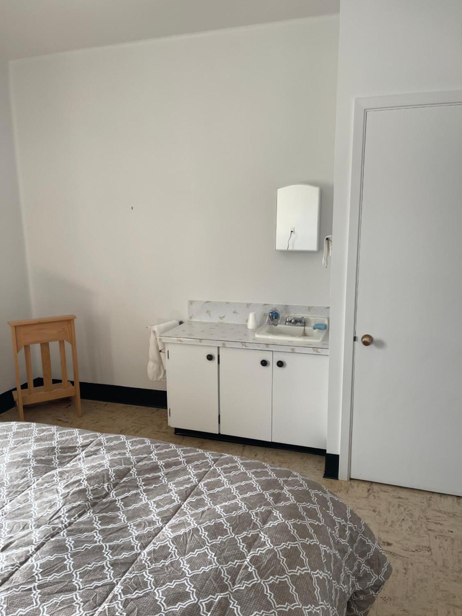 Appartamento Le Couvent Sainte Anne-des-Chênes Esterno foto