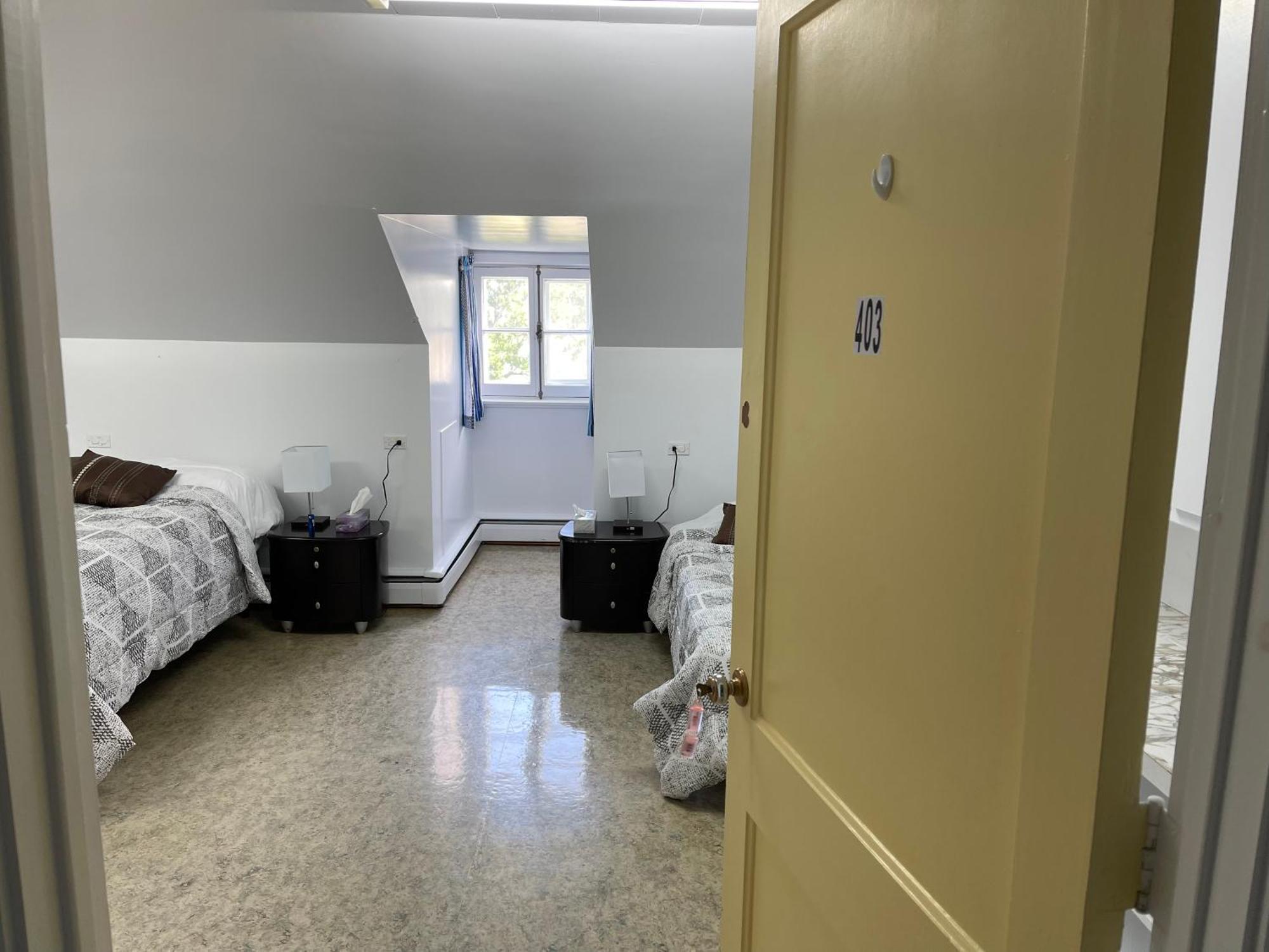 Appartamento Le Couvent Sainte Anne-des-Chênes Esterno foto